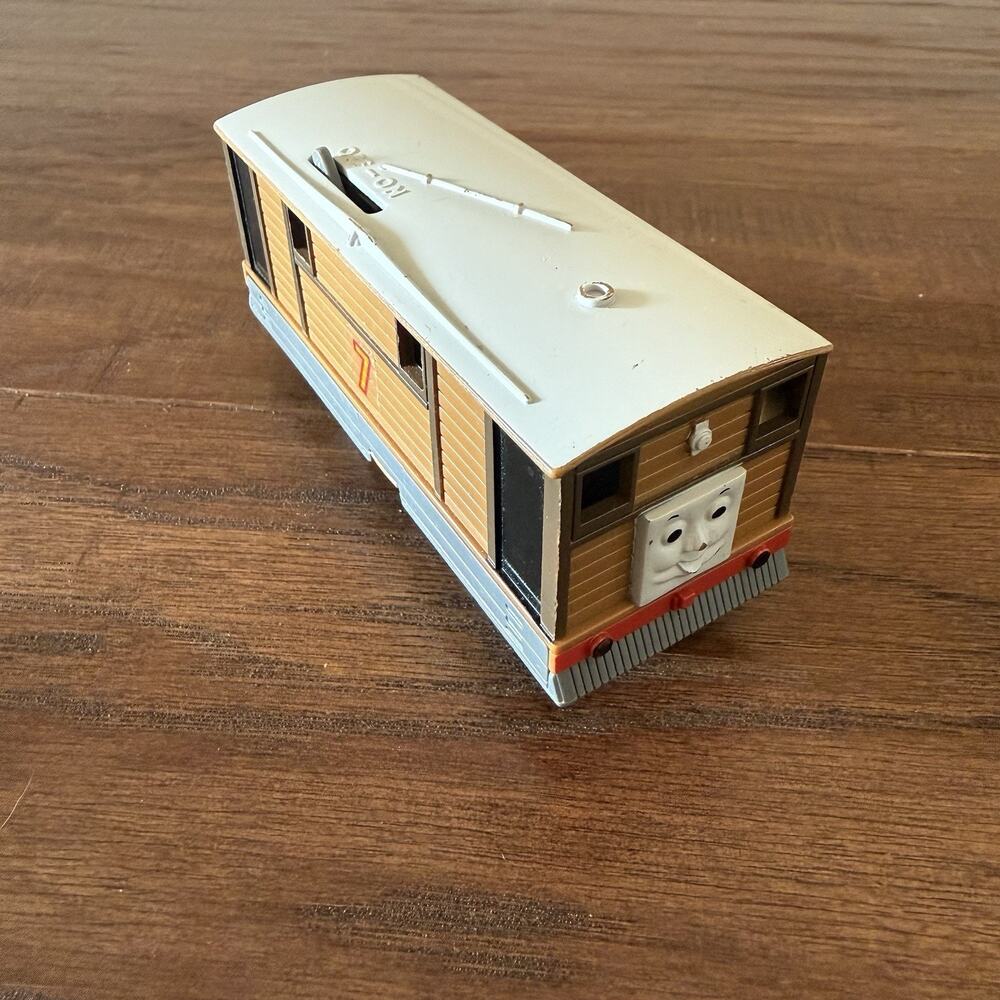 Tomy Trackmaster Toby Motorized Train Engine 1996 Thomas Friends TESTED WORKS